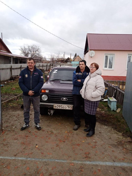 Жительница Саратовской области отправила на передовую «Ниву». Жительница Саратовской области отправила на передовую «Ниву».